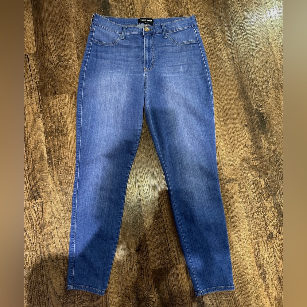 Fashion Nova Blue Skinny Jeans